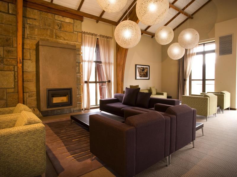Golden Gate Hotel And Chalets Clarens Exterior foto